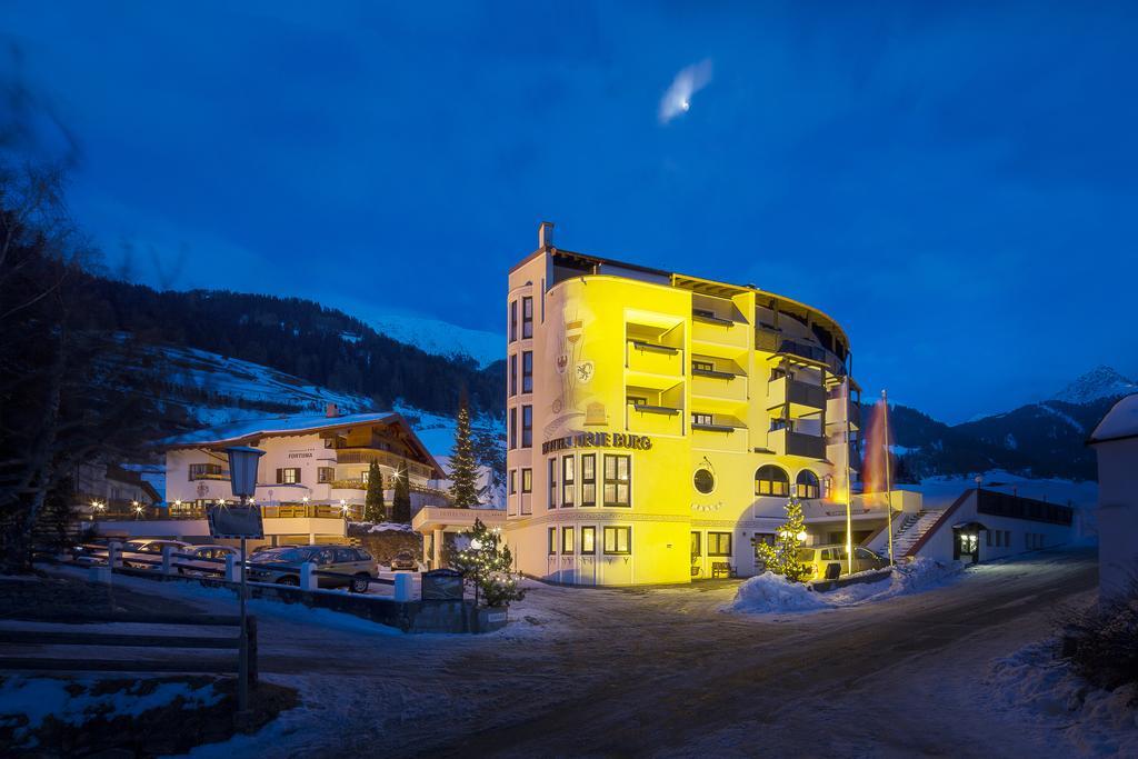 Hotel Neue Burg 나우더스 외부 사진